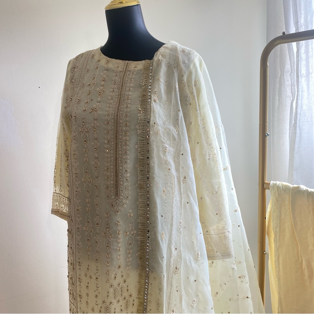 Bin Saeed Cream Formal Shalwar kameez